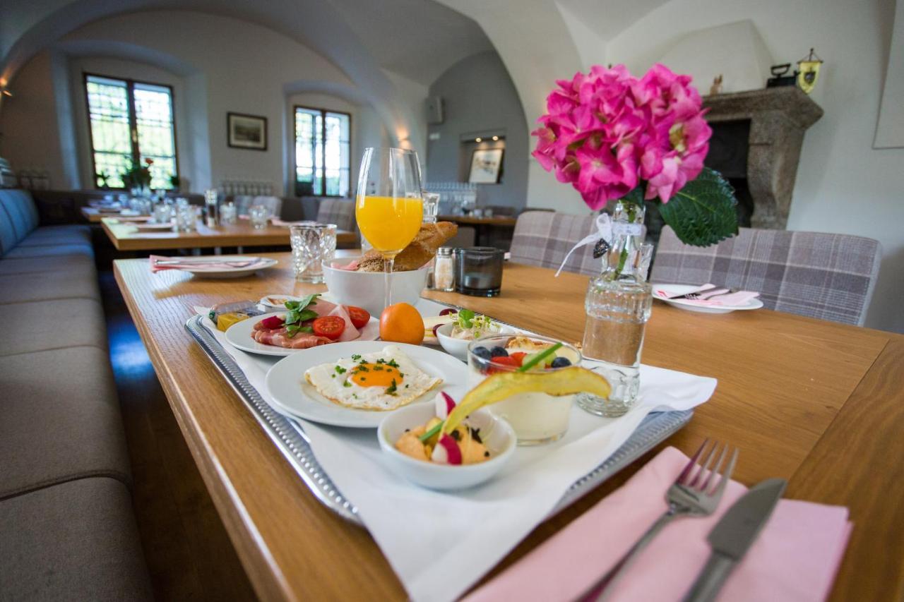 Suiten Schloss Finkenstein Gödersdorf Buitenkant foto