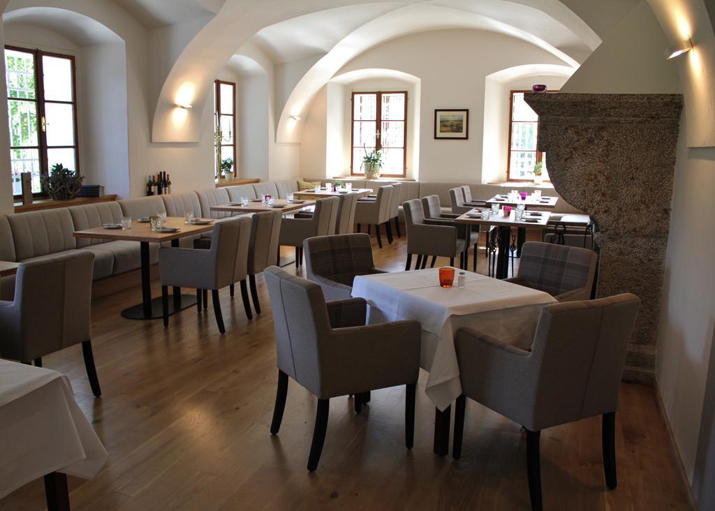 Suiten Schloss Finkenstein Gödersdorf Buitenkant foto