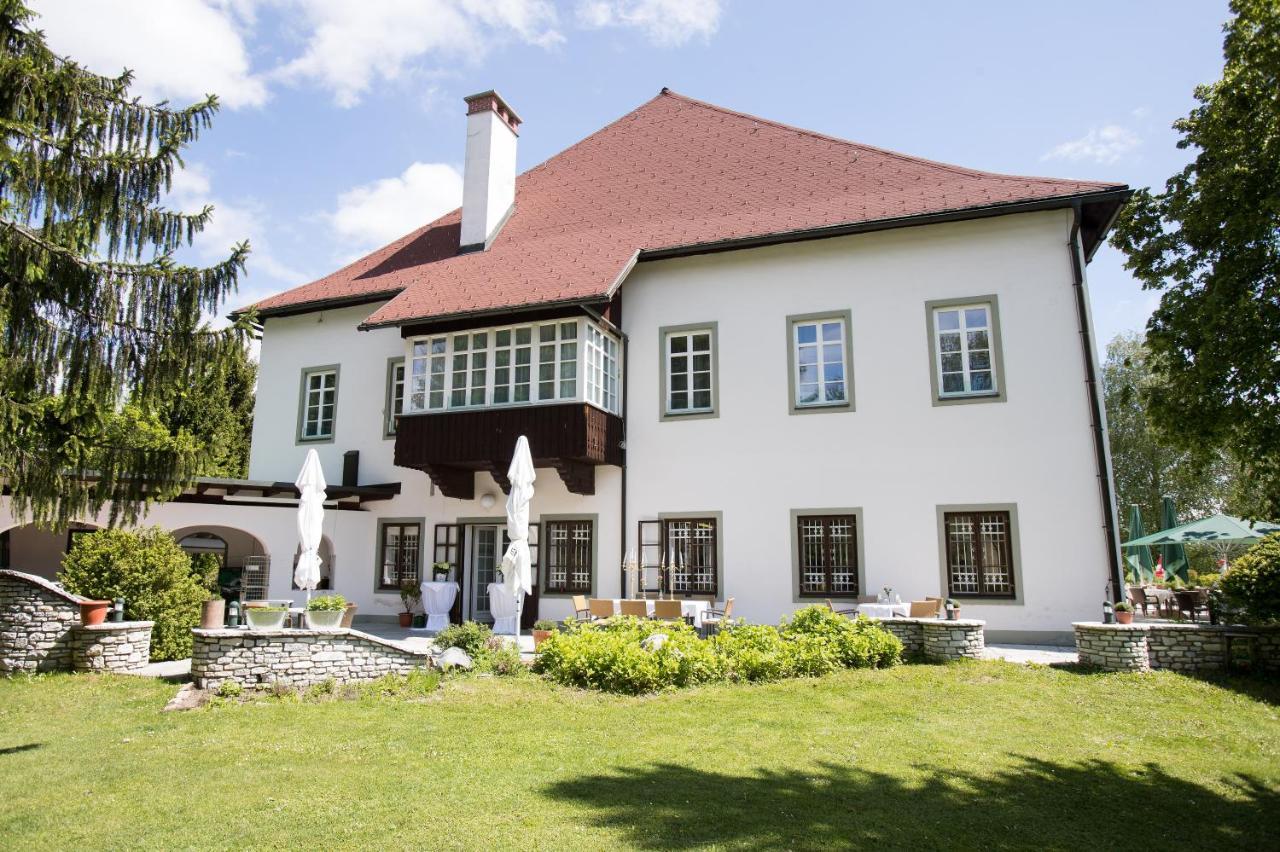Suiten Schloss Finkenstein Gödersdorf Buitenkant foto